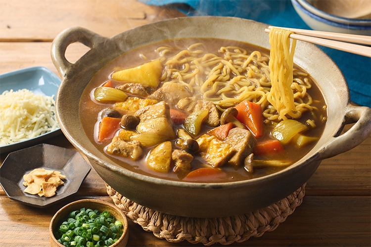 Kit]大衆食堂 正広監修！三条カレーラーメン鍋|有機野菜 通販 Oisix