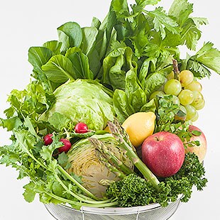 14種類もの野菜と果物をぎゅっと1本に