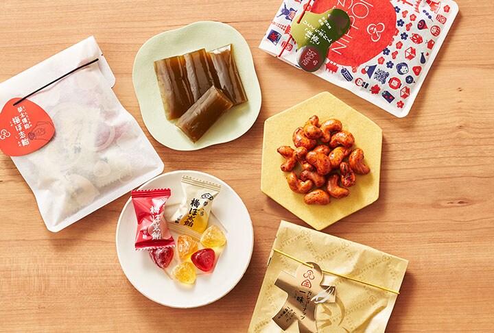 7色カーネーション＋お菓子詰め合わせ ｜ 2023年 Oisix母の日ギフト特集