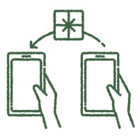 右側の人がスマホを操作して左側の人のスマホの画面にプレゼントアイコンが届いている様子