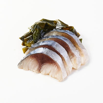 鯖昆布〆 わかめ添え