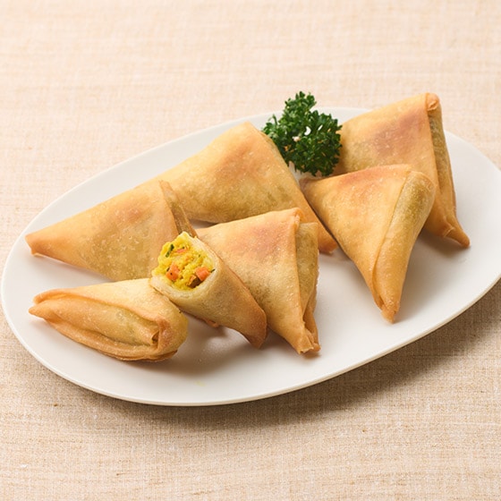 揚げたて楽しむ!ほくほくスパイシーえびサモサ