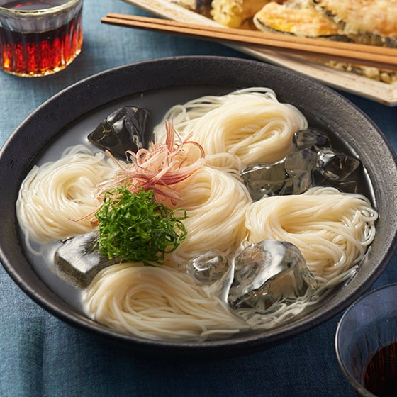生麺だから驚きの食感！ 冷凍生そうめん|有機野菜 通販 Oisix